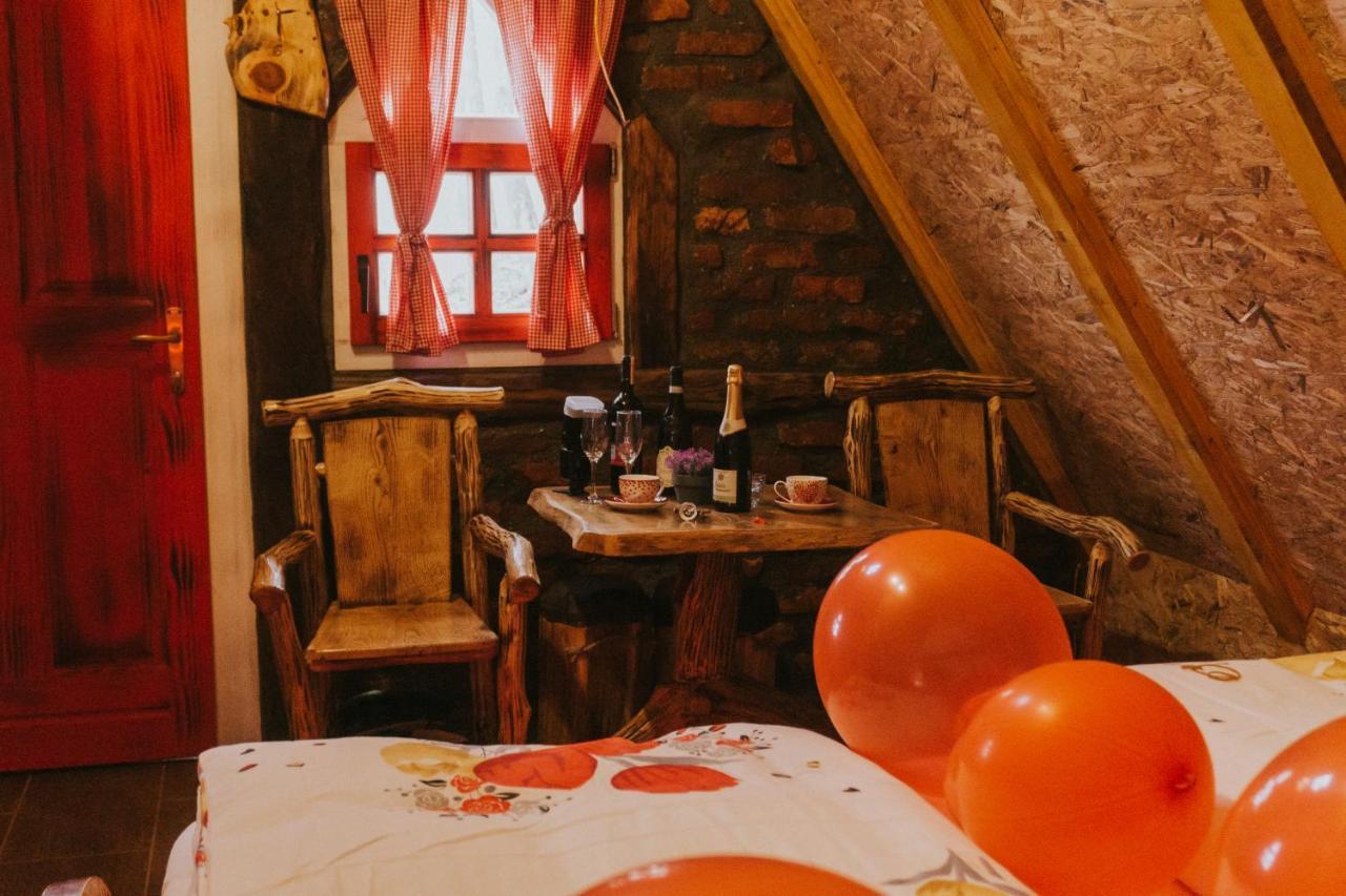 Etno Village Dolina Srece วิเทซ ภายนอก รูปภาพ