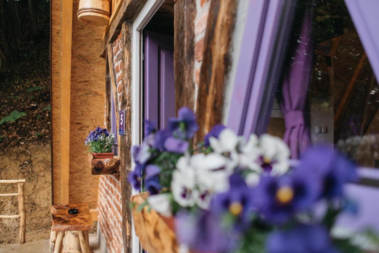Etno Village Dolina Srece วิเทซ ภายนอก รูปภาพ